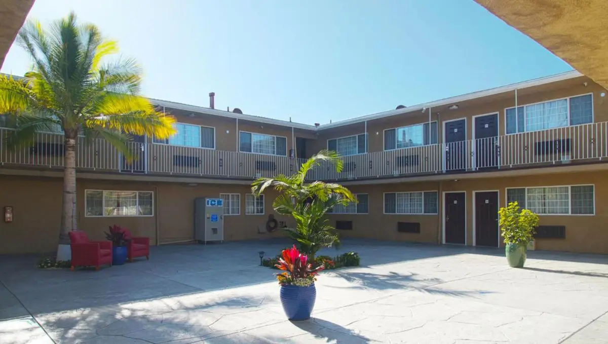 Kings Motel Inglewood 4