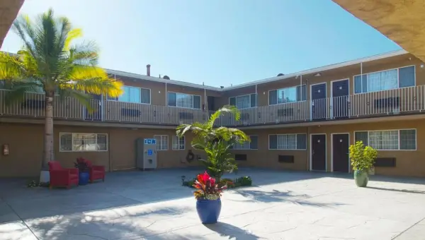 Kings Motel Inglewood 4